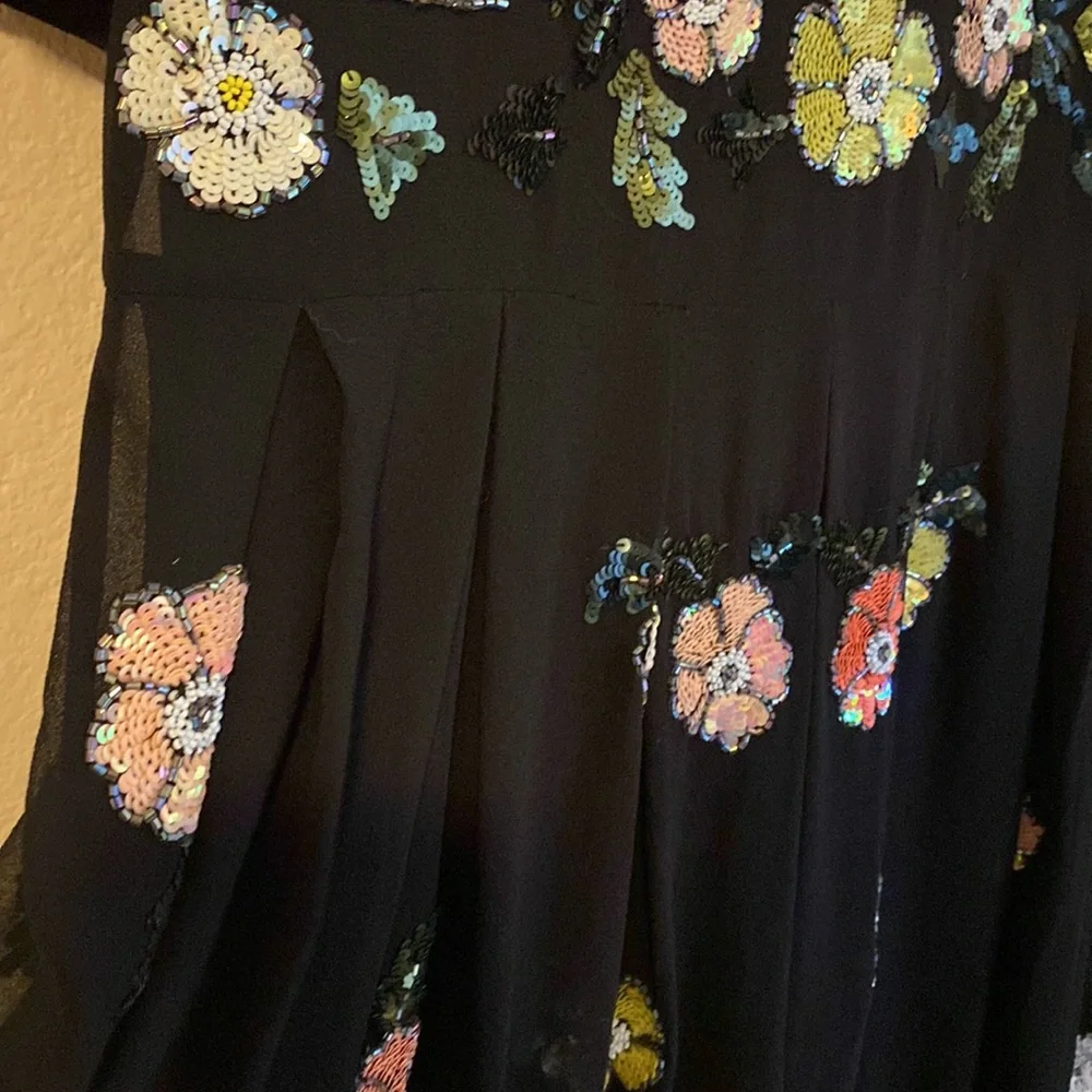 Needle&thread embellished black floral Locket dress size 2 - Picture 12 of 13